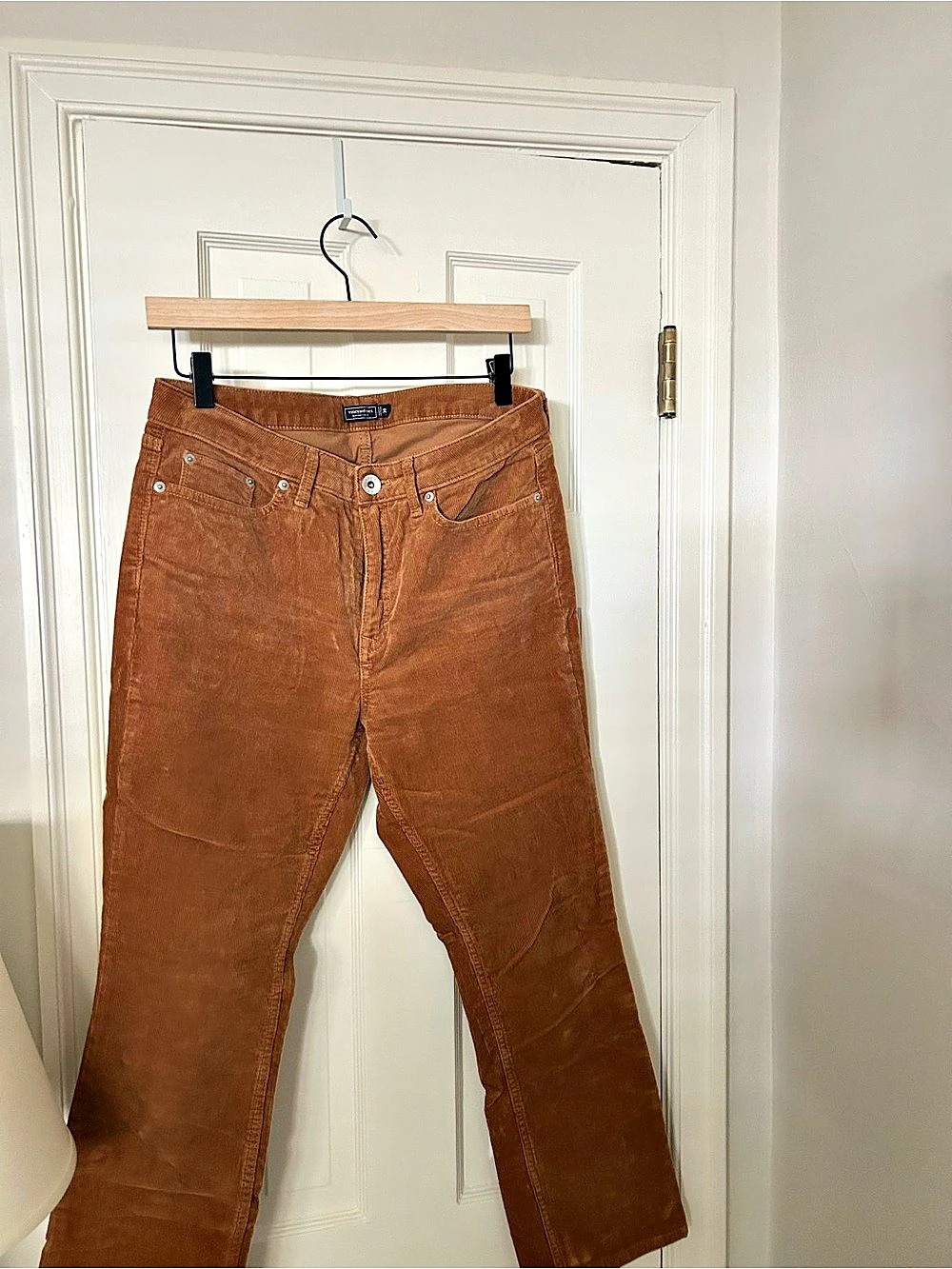 Vineyard Vines Brown Corduroy straight leg jeans, size 8